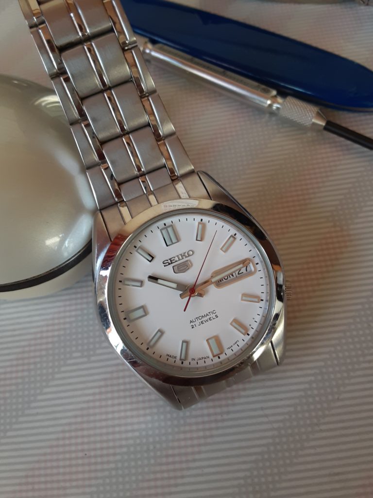 SNXS77の兄弟 - SEIKO 5 .club