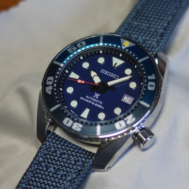 This is an example of SUMO (SBDC057) bezel insert ReMod (custom)! - SEIKO 5  .club