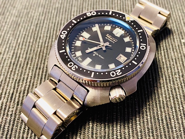 再)SHARK 2ndDiver Hommage セカンドダイバー オマージュ - SEIKO 5 .club